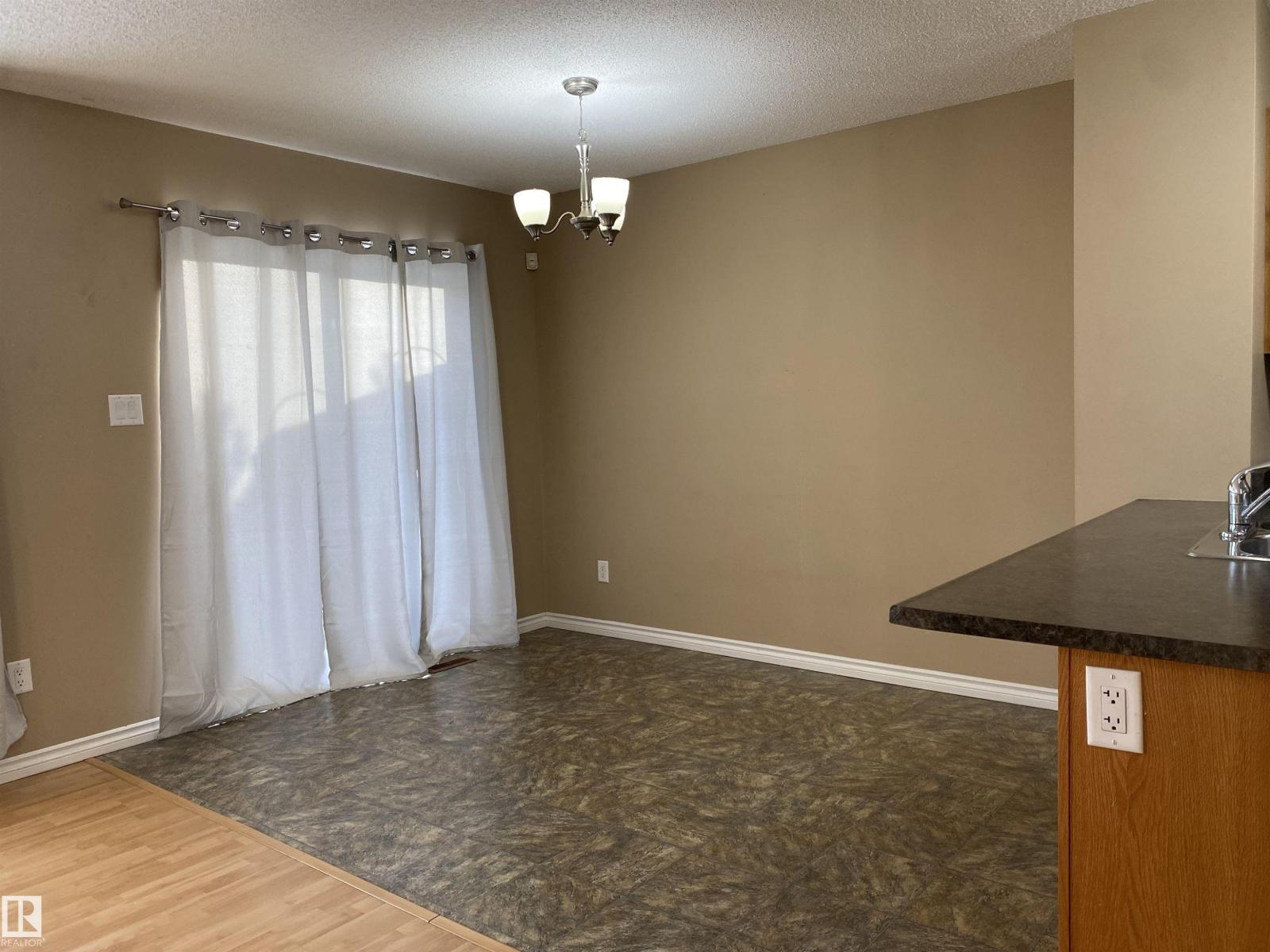 6411 18 Av Sw Sw, Edmonton, Alberta  T6X 0M8 - Photo 9 - E4469539