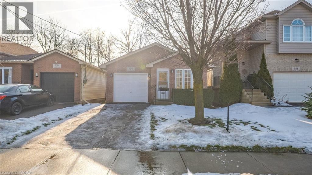 356 Grand River Avenue, Brantford, Ontario  N3T 4Y8 - Photo 2 - 40795618