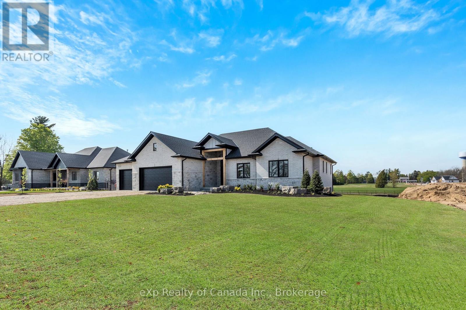 9 Clover Lane, Norwich, Ontario  N0J 1R0 - Photo 2 - X12680958