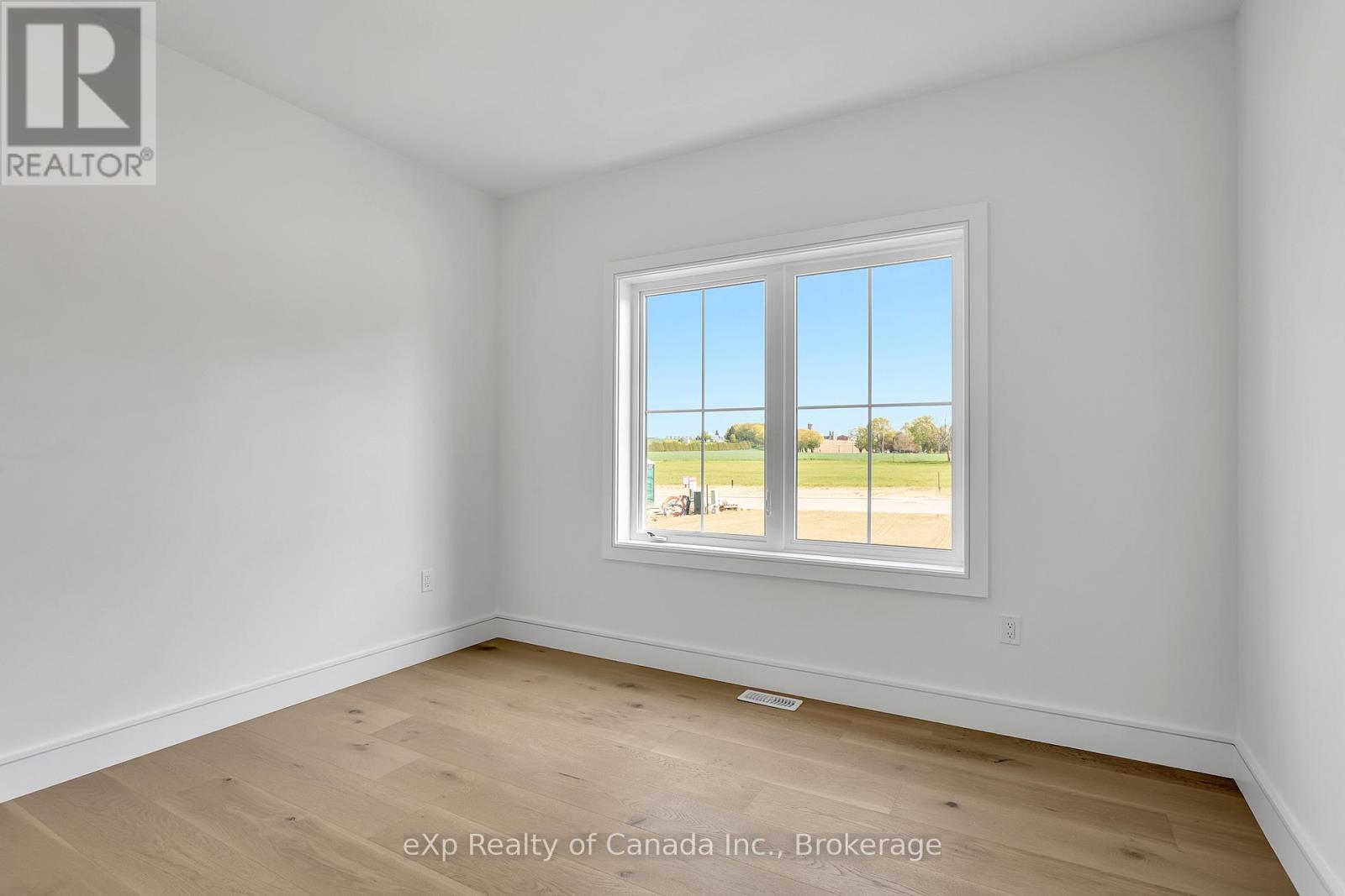 9 Clover Lane, Norwich, Ontario  N0J 1R0 - Photo 35 - X12680958