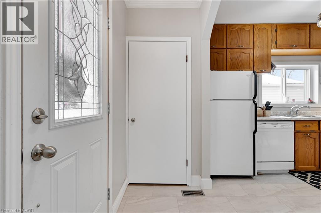 88 Lorne Crescent, Kitchener, Ontario  N2M 3Y5 - Photo 10 - 40797064