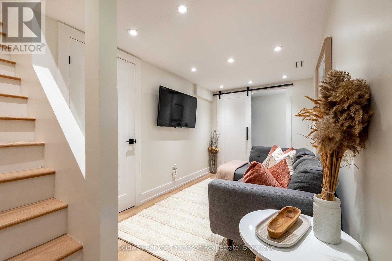 16 Walpole Street, Huntsville, Ontario P1H 1V3 - Photo 20 - X12681020