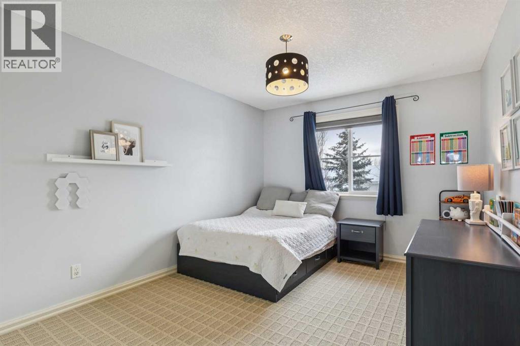 104 Strathridge Place Sw, Calgary, Alberta  T3H 4J1 - Photo 28 - A2270016