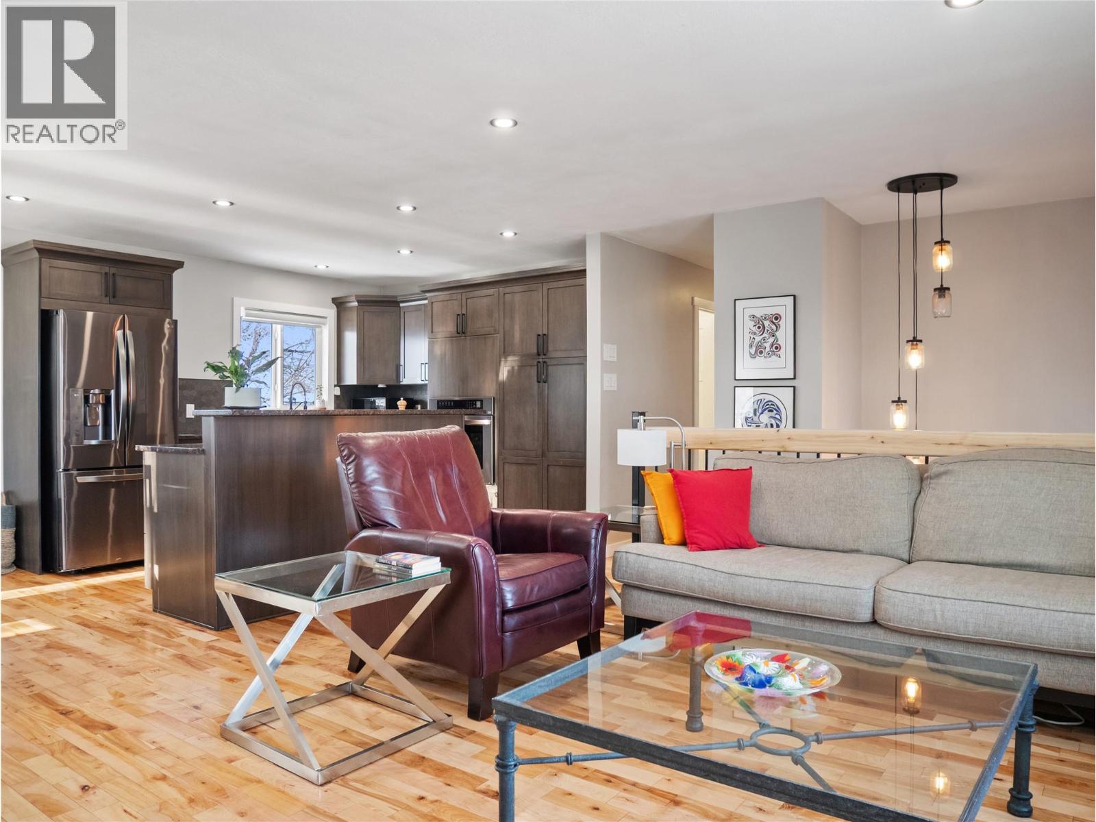 1500 105 Avenue, Dawson Creek, British Columbia  V1G 2M4 - Photo 11 - 10372284