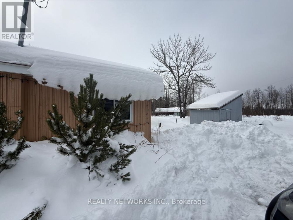 1039 Camp Bickell Road, Iroquois Falls, Ontario  P0N 1A0 - Photo 11 - T12680932