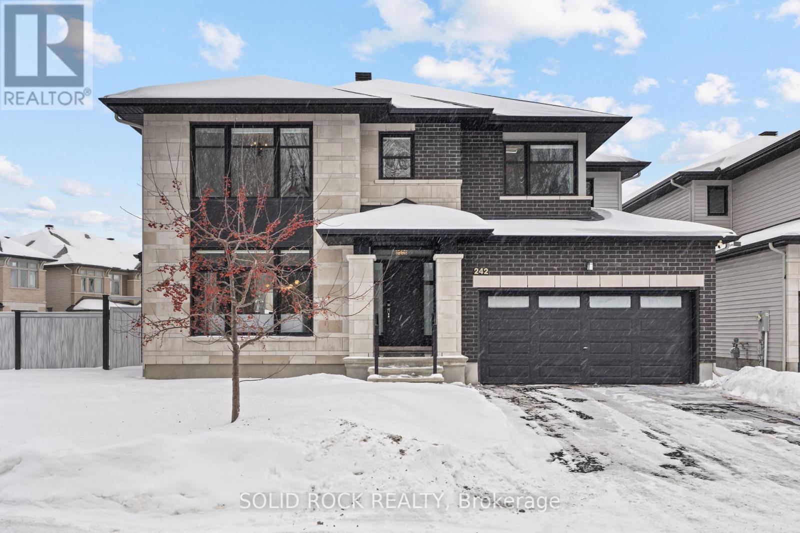 242 SHINLEAF CRESCENT, Ottawa, Ontario