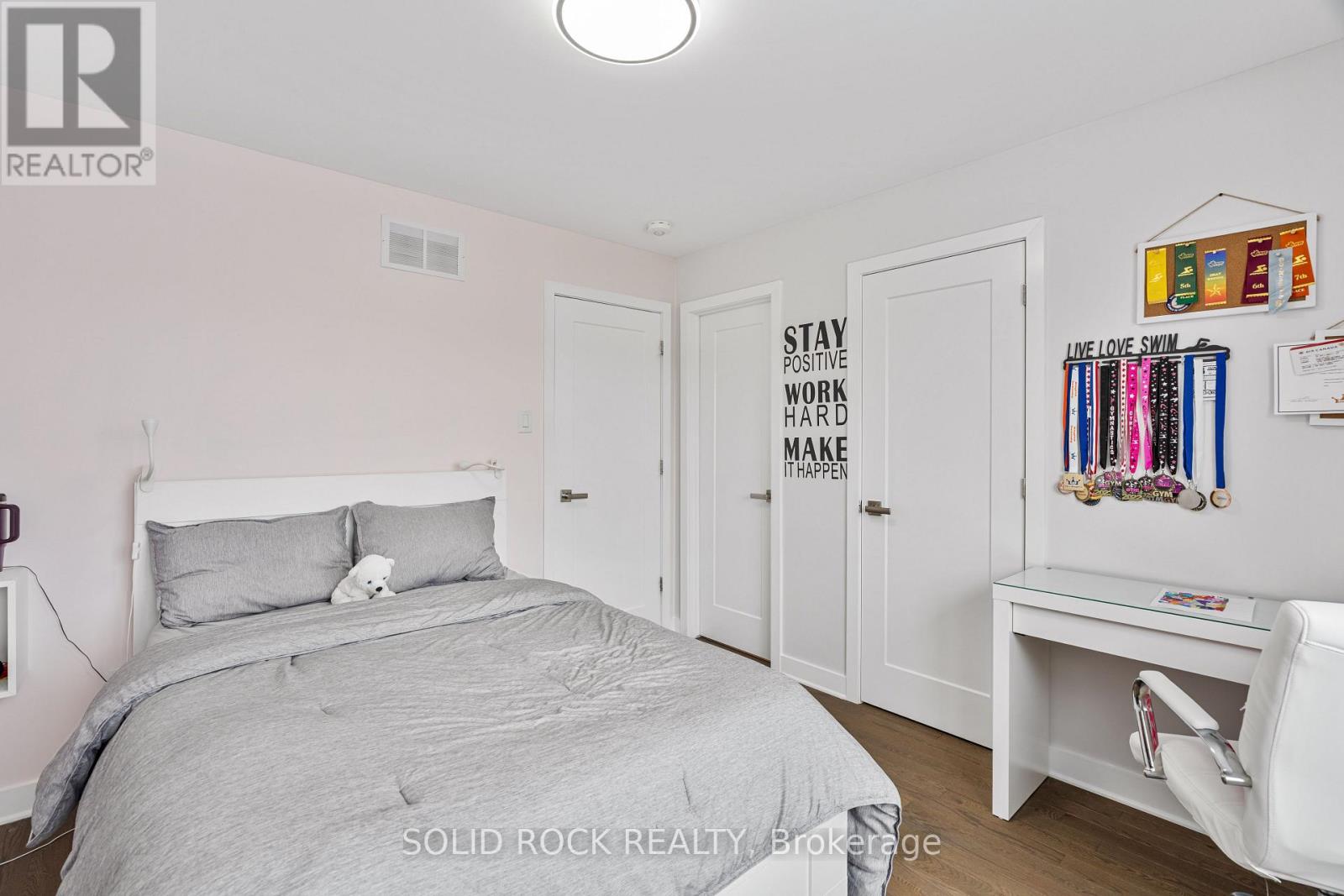 242 Shinleaf Crescent, Ottawa, Ontario  K1W 0J2 - Photo 31 - X12680940