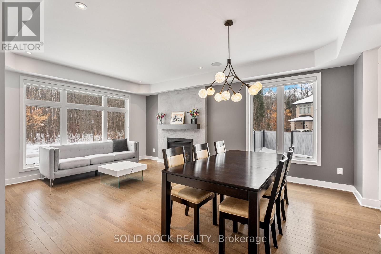 242 Shinleaf Crescent, Ottawa, Ontario  K1W 0J2 - Photo 5 - X12680940