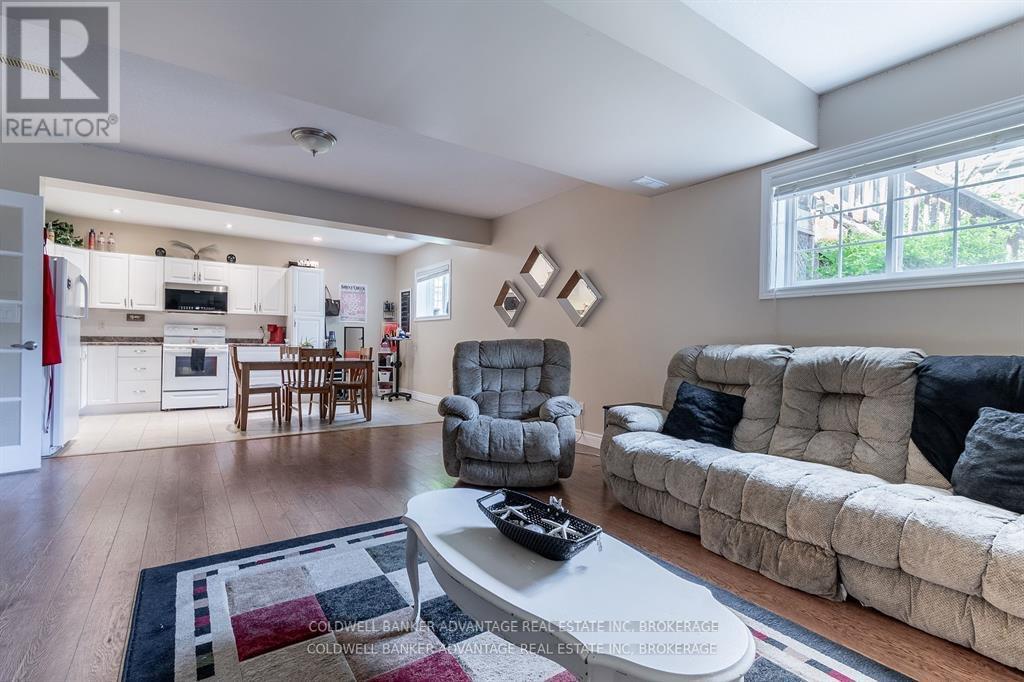 16 Wellandvale Drive, Welland, Ontario  L3C 7C4 - Photo 25 - X12681026