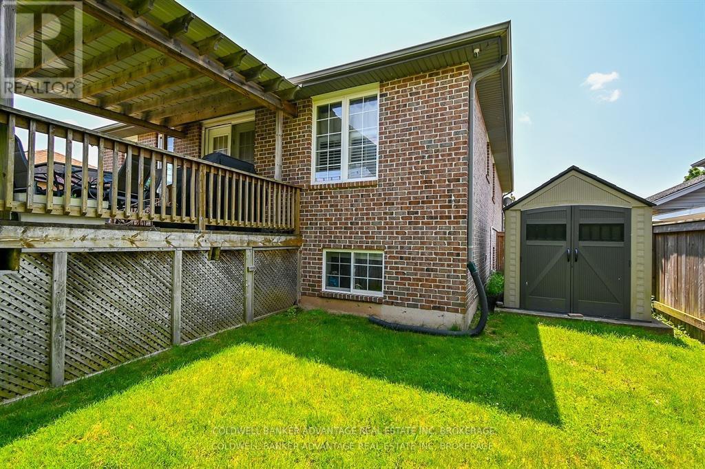 16 Wellandvale Drive, Welland, Ontario  L3C 7C4 - Photo 39 - X12681026