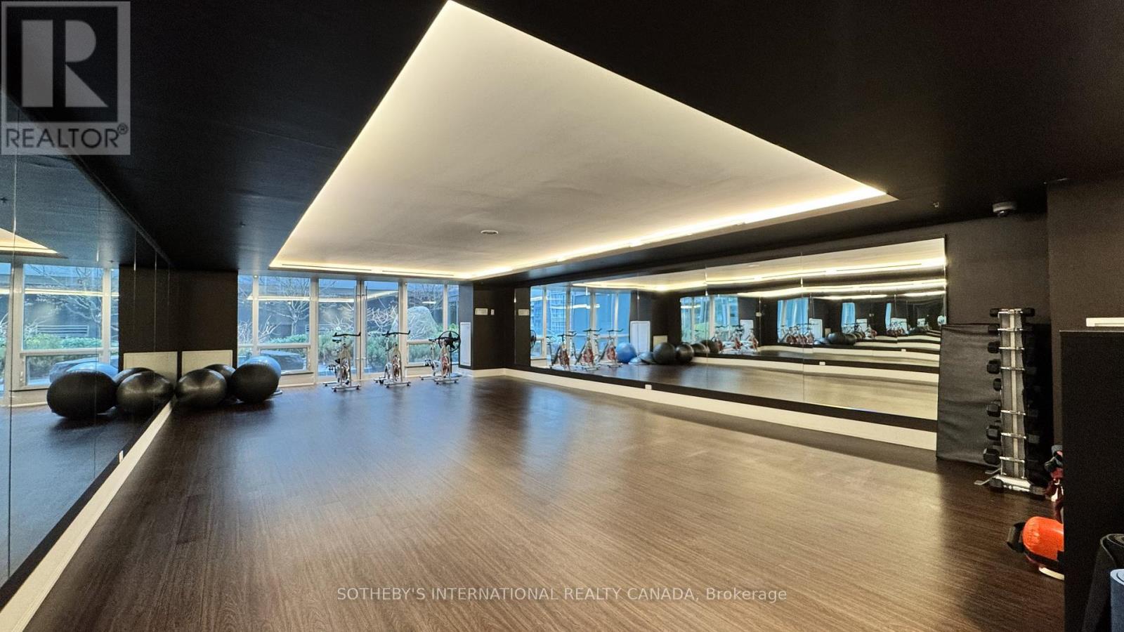 1205 - 80 John Street, Toronto, Ontario  M5V 3X4 - Photo 27 - C12663966