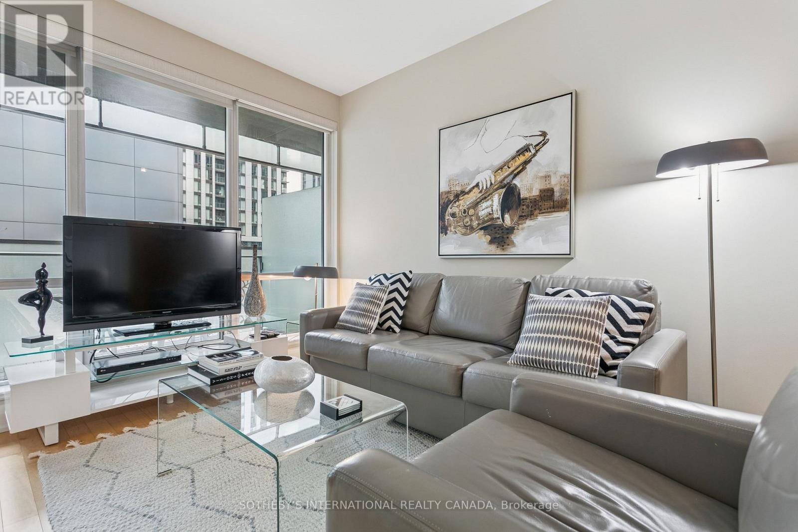 1205 - 80 John Street, Toronto, Ontario  M5V 3X4 - Photo 5 - C12663966