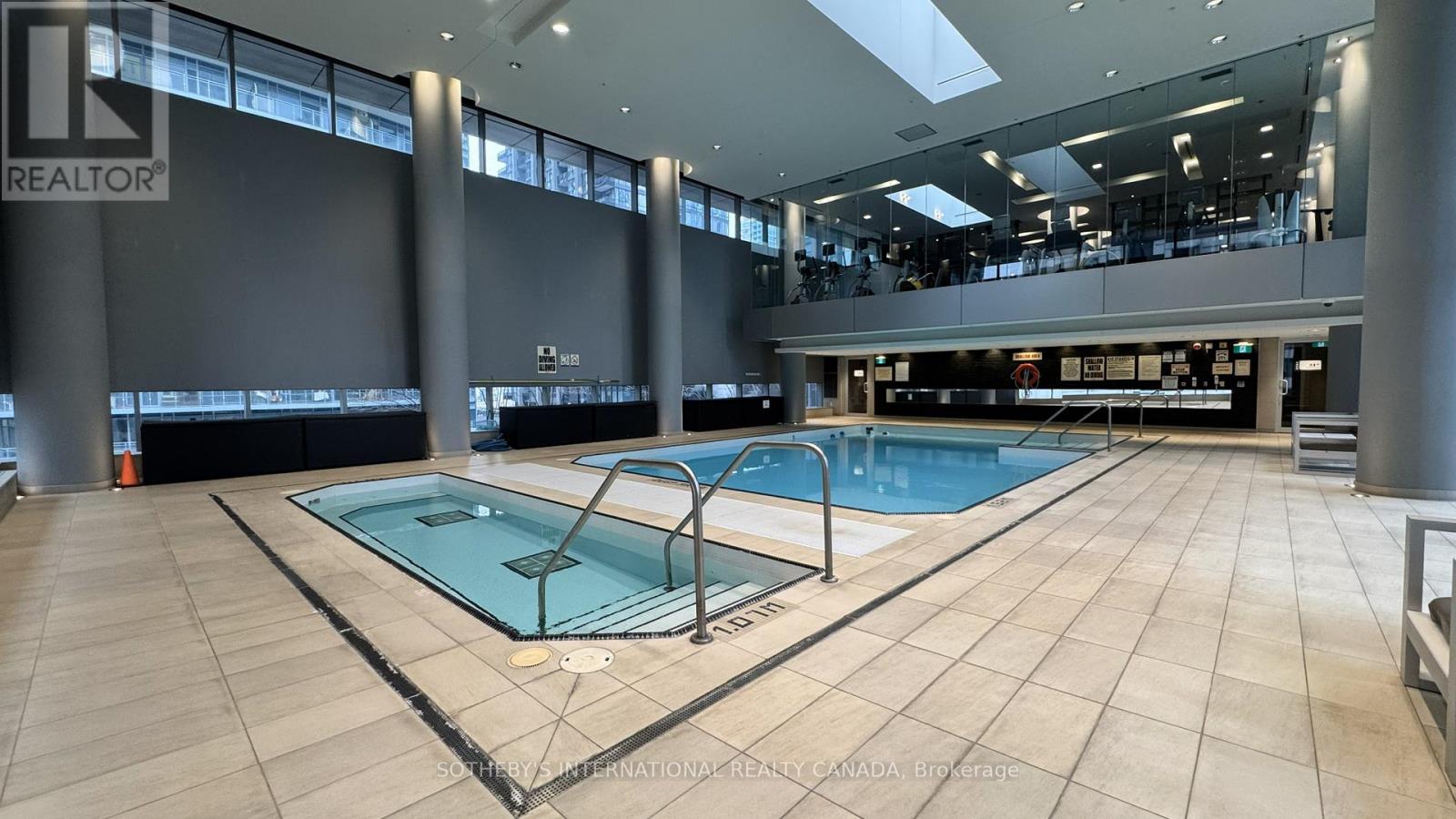 1205 - 80 John Street, Toronto, Ontario  M5V 3X4 - Photo 27 - C12664018