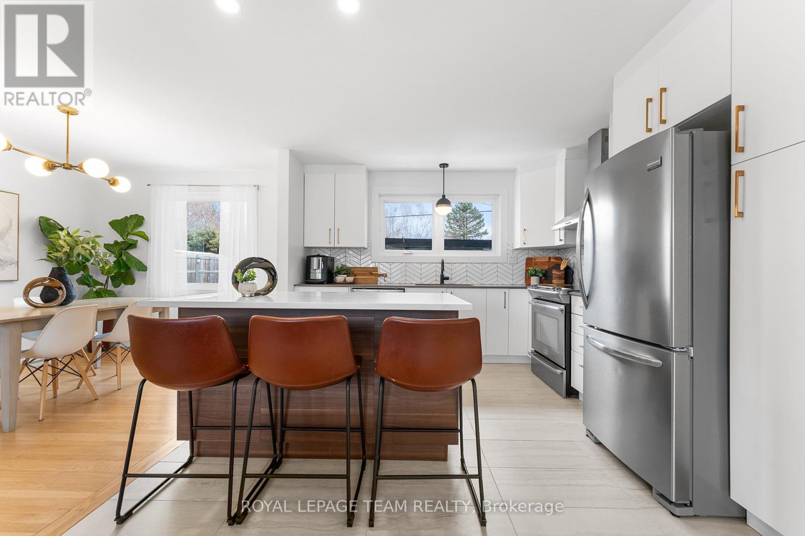 62 Crystal Beach Drive, Ottawa, Ontario  K2H 5N1 - Photo 16 - X12586752