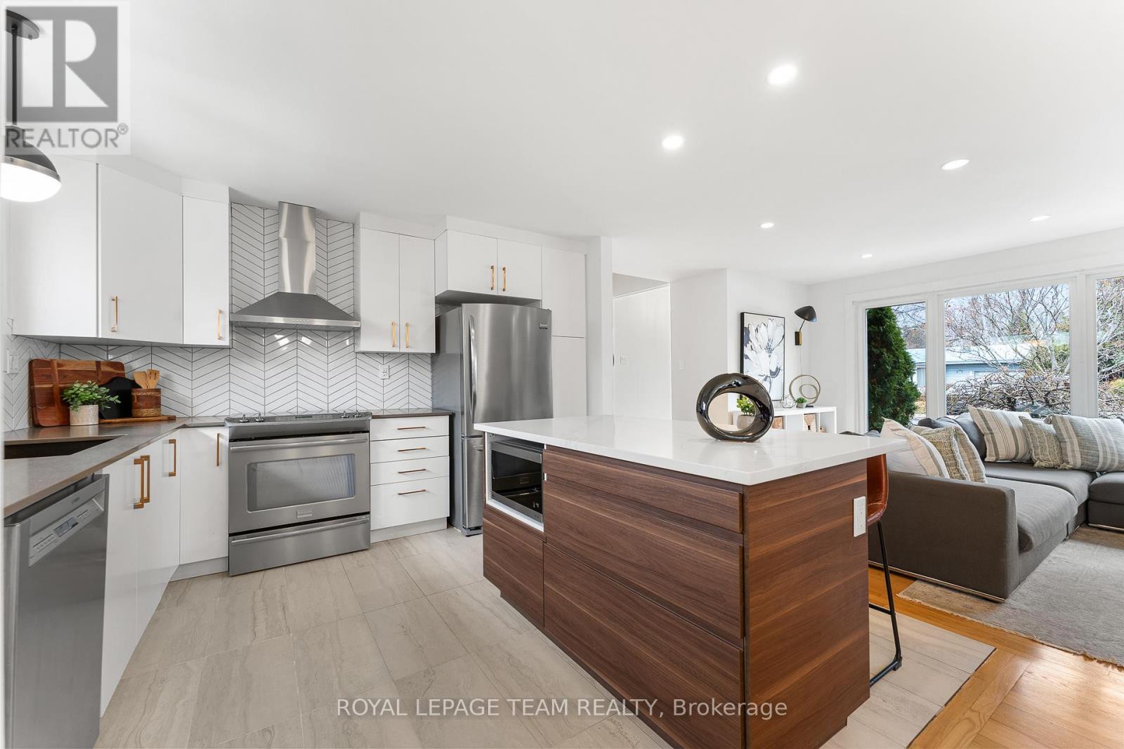 62 Crystal Beach Drive, Ottawa, Ontario  K2H 5N1 - Photo 15 - X12586752