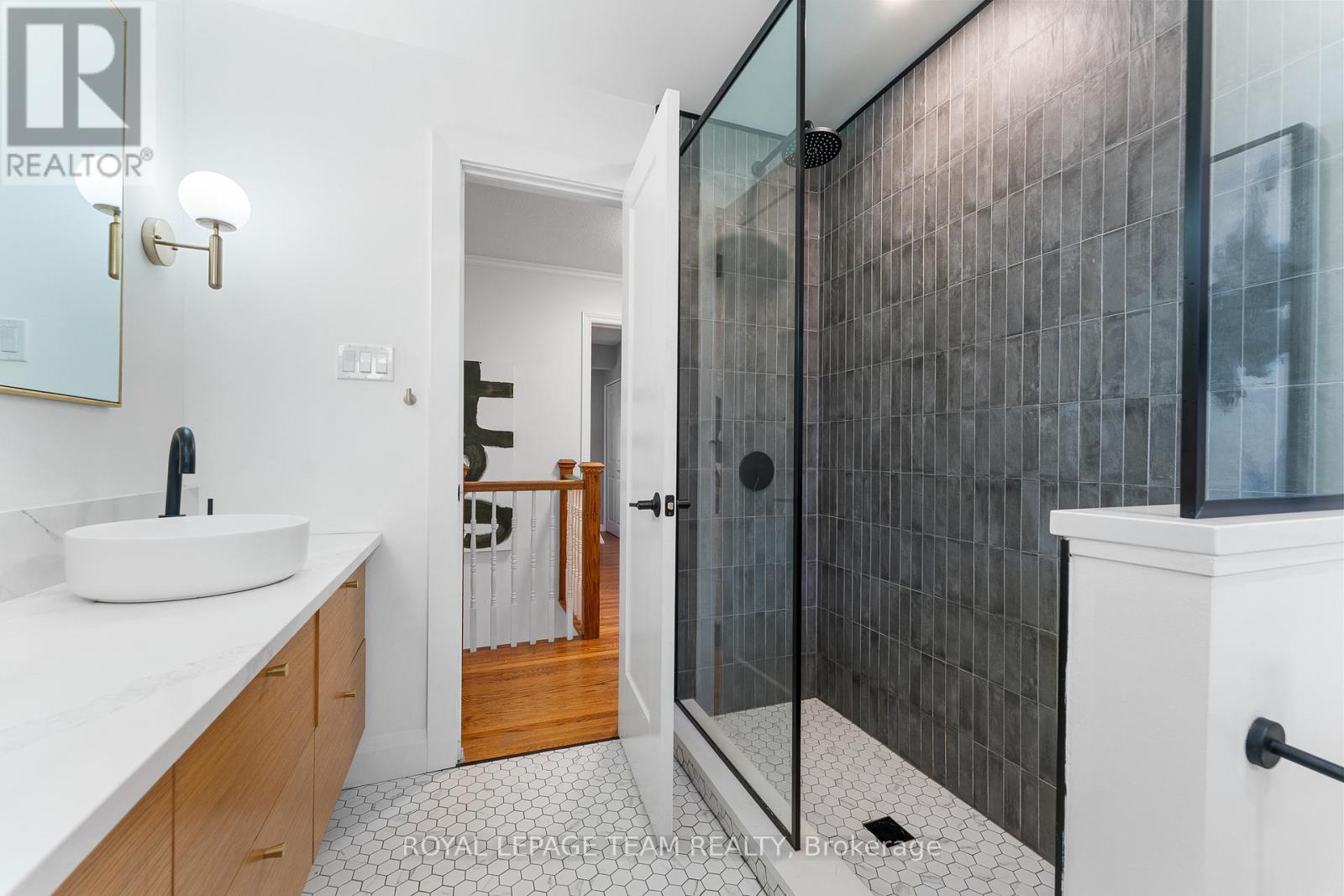 62 Crystal Beach Drive, Ottawa, Ontario  K2H 5N1 - Photo 26 - X12586752