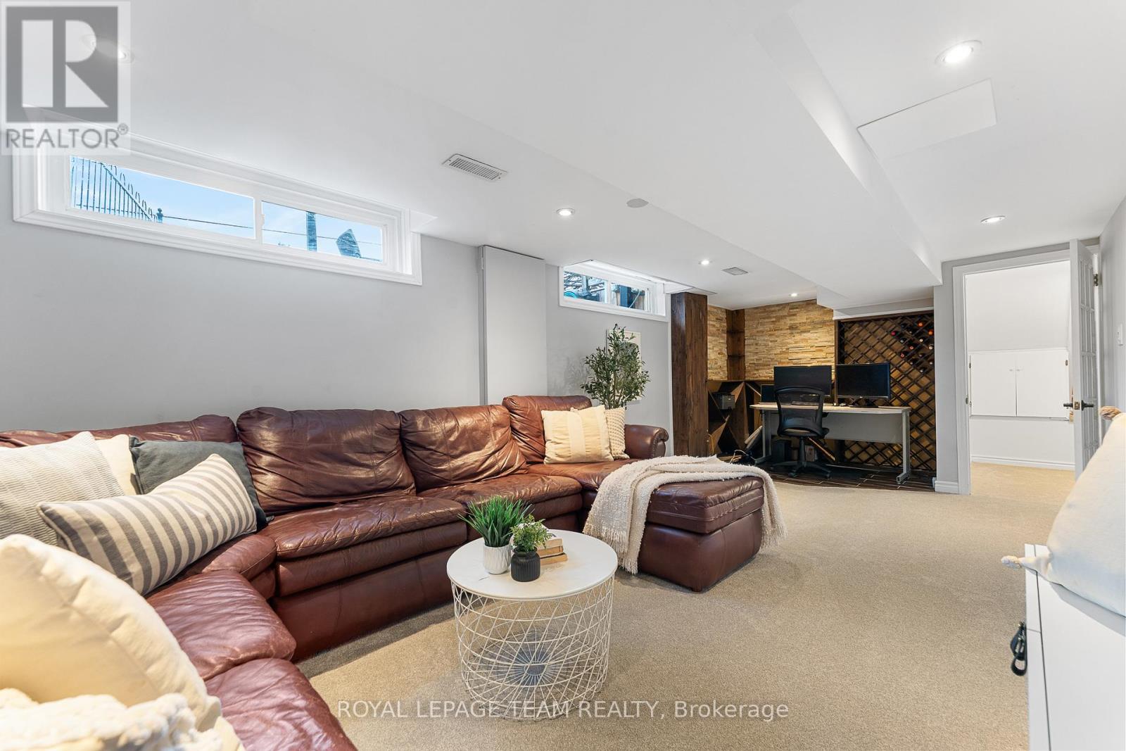 62 Crystal Beach Drive, Ottawa, Ontario  K2H 5N1 - Photo 40 - X12586752