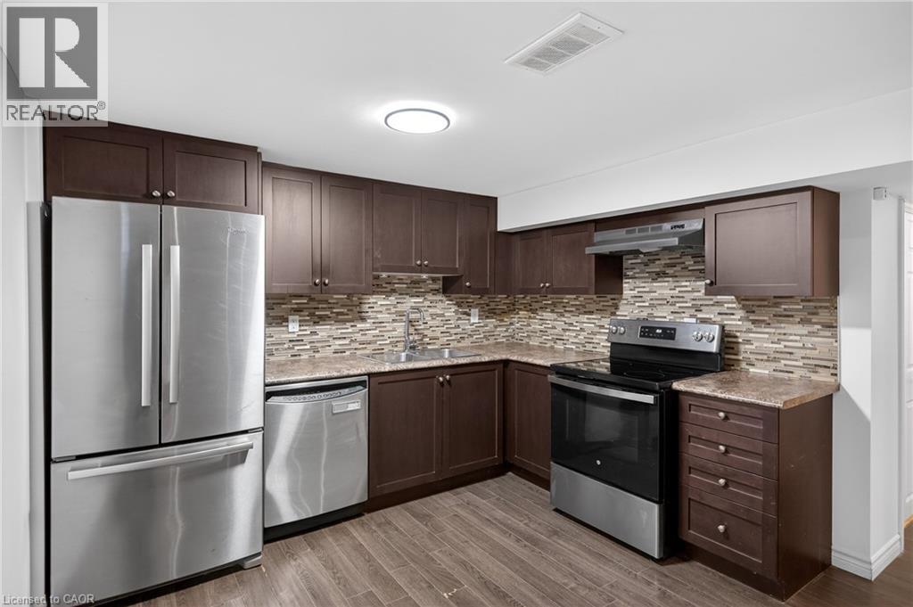 399 East 15th Street, Hamilton, Ontario  L9A 4G9 - Photo 28 - 40796265