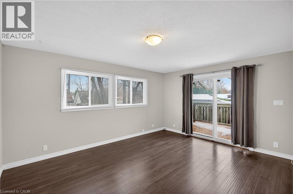 399 East 15th Street, Hamilton, Ontario  L9A 4G9 - Photo 16 - 40796265