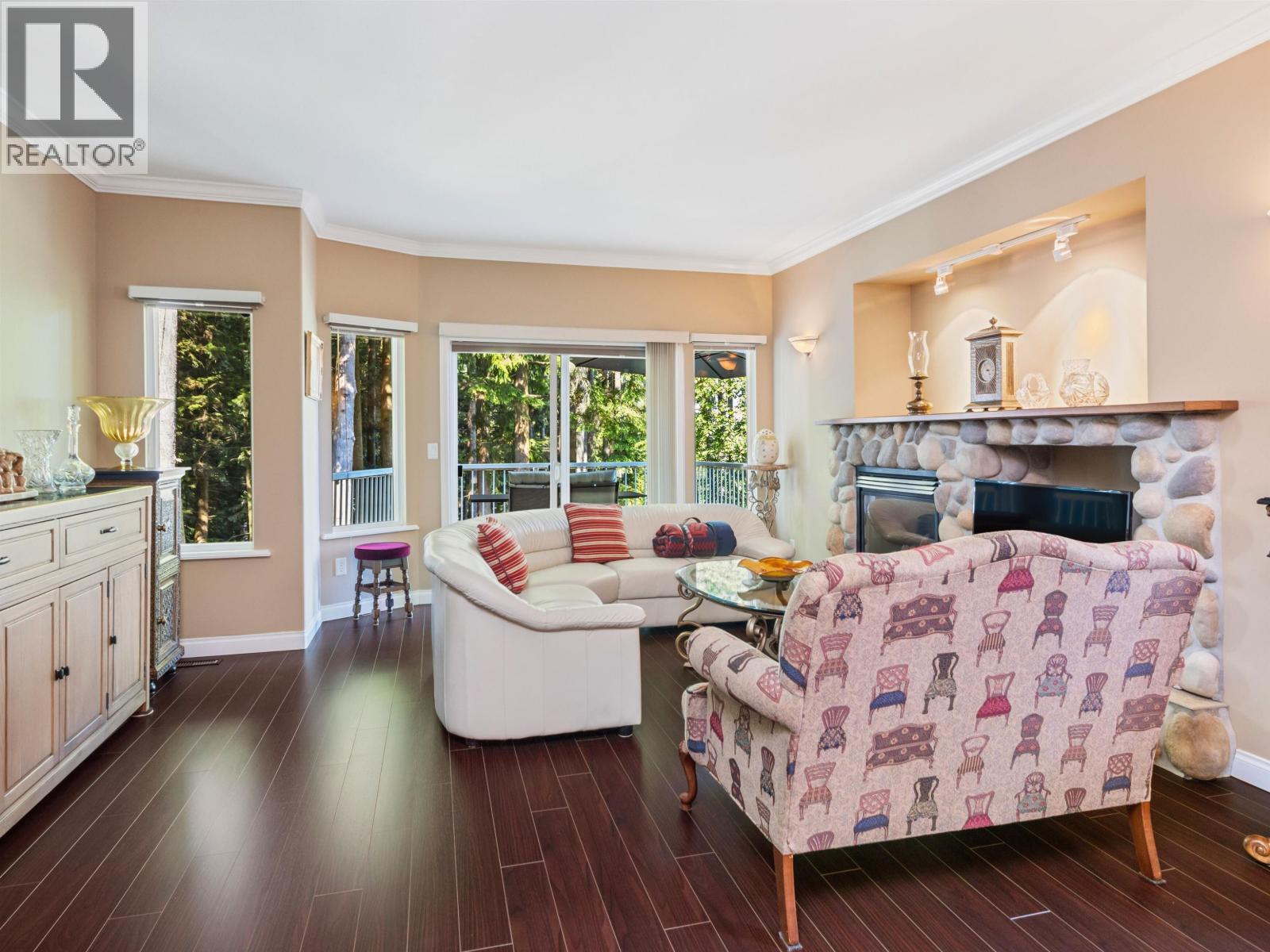 2205 Parkway Boulevard, Coquitlam, British Columbia  V3E 3P8 - Photo 17 - R3077643