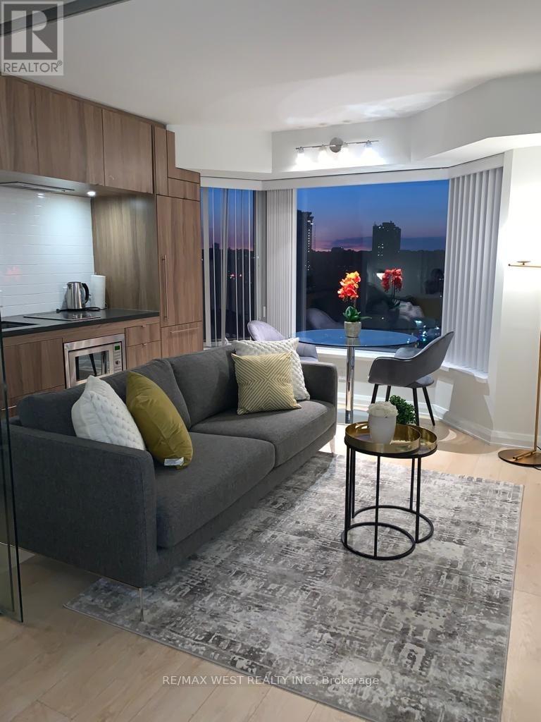 1401 - 155 Yorkville Avenue, Toronto, Ontario  M5R 0B4 - Photo 2 - C12680944