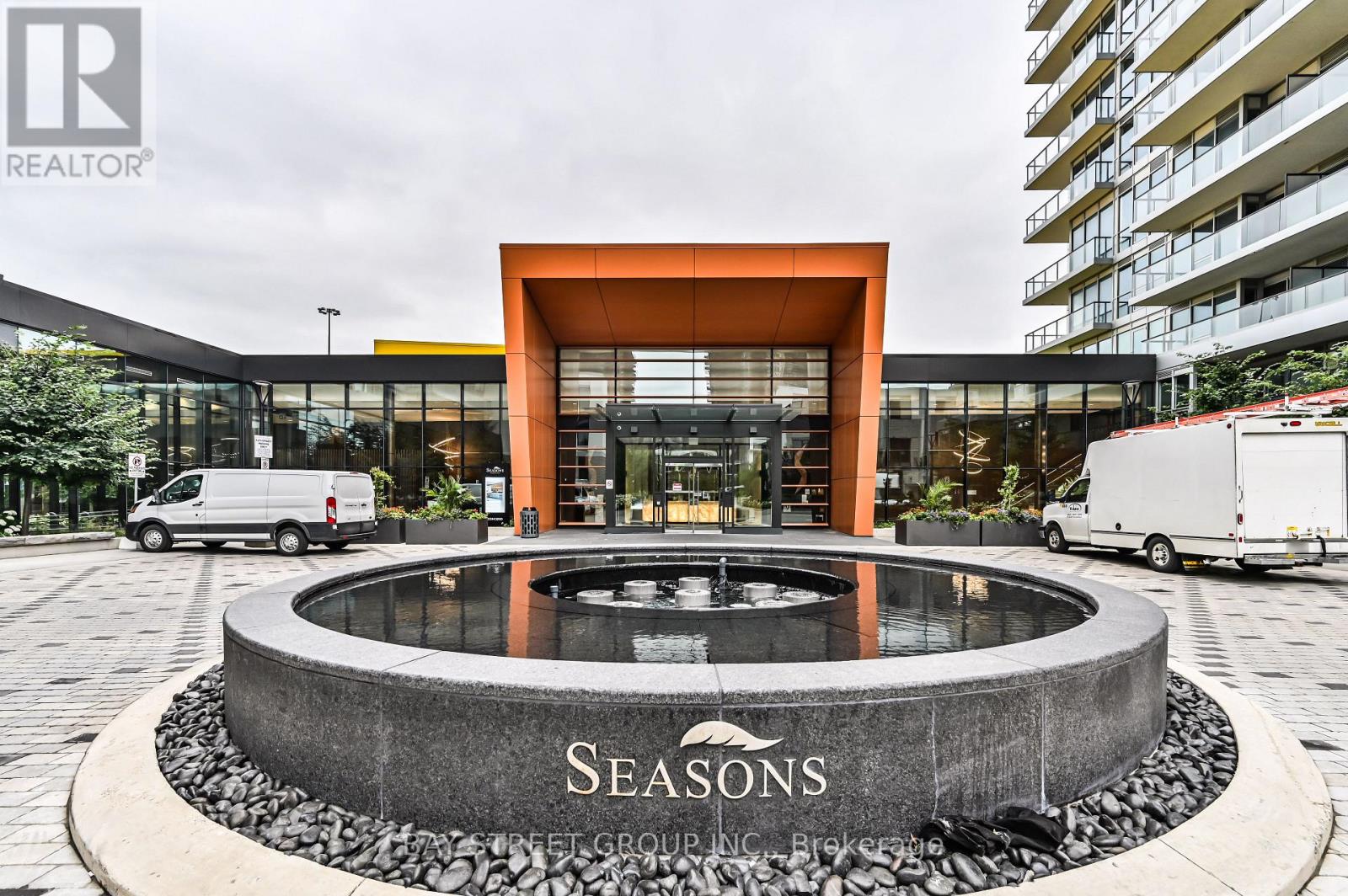 Ph3808 - 85 Mcmahon Drive, Toronto, Ontario  M2K 0H1 - Photo 3 - C12681028