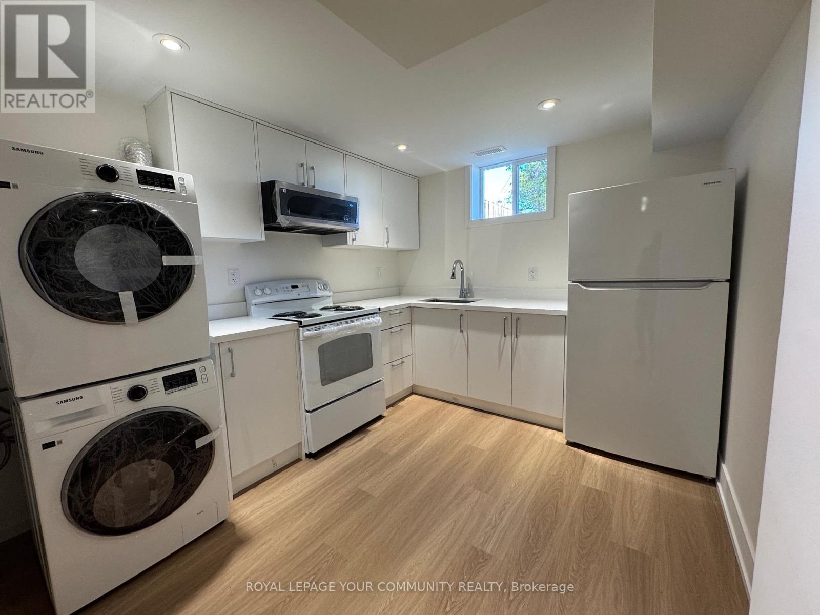 Lower 2 - 145 Harrison Drive, Newmarket, Ontario  L3Y 4P5 - Photo 12 - N12681040