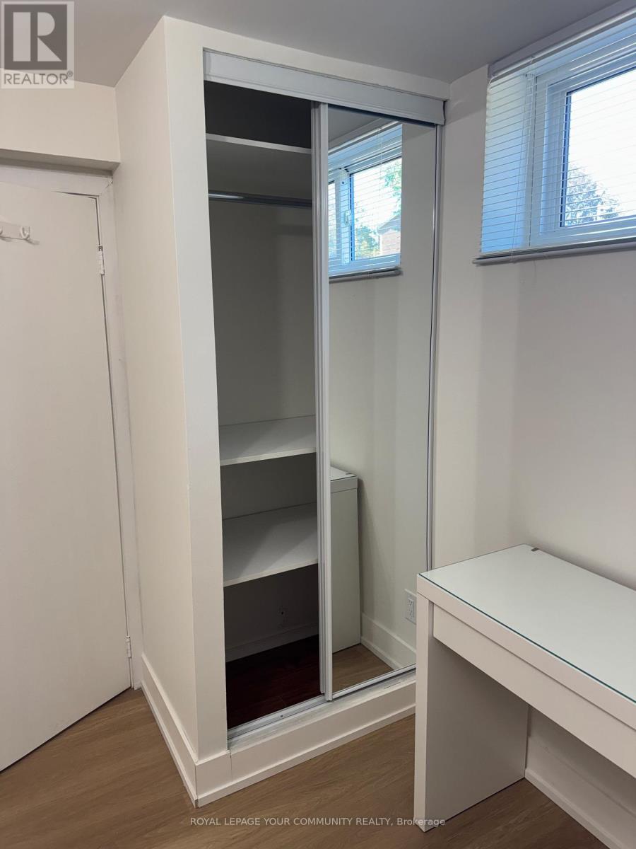 Lower 2 - 145 Harrison Drive, Newmarket, Ontario  L3Y 4P5 - Photo 6 - N12681040