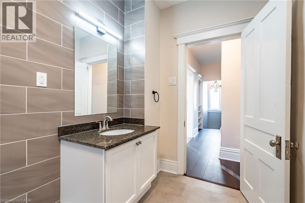 68-70 Robert Street, Hamilton, Ontario  L8L 2P3 - Photo 22 - 40797427