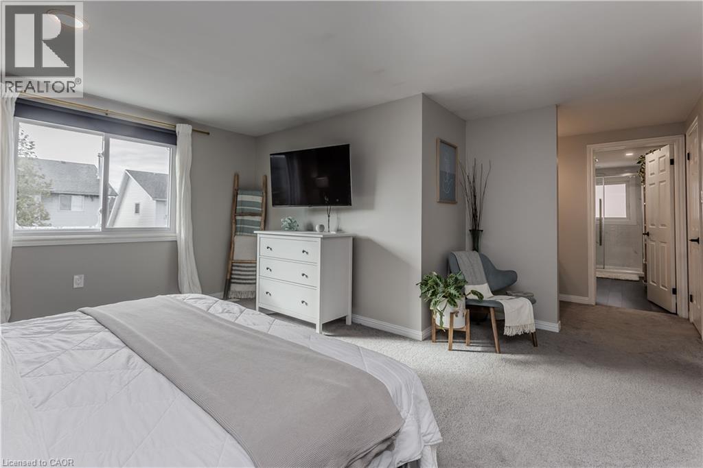 347 Delancey Boulevard, Hamilton, Ontario  L9B 2B4 - Photo 16 - 40797261