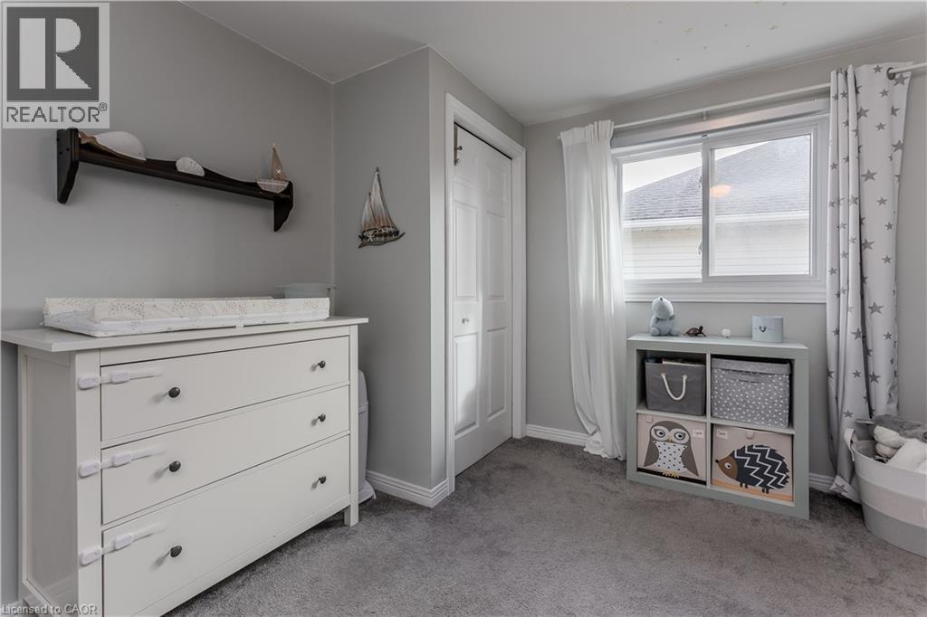 347 Delancey Boulevard, Hamilton, Ontario  L9B 2B4 - Photo 20 - 40797261