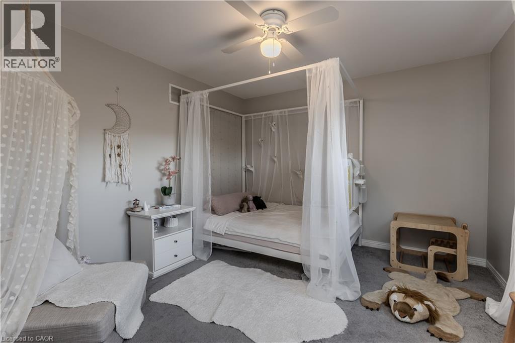 347 Delancey Boulevard, Hamilton, Ontario  L9B 2B4 - Photo 21 - 40797261