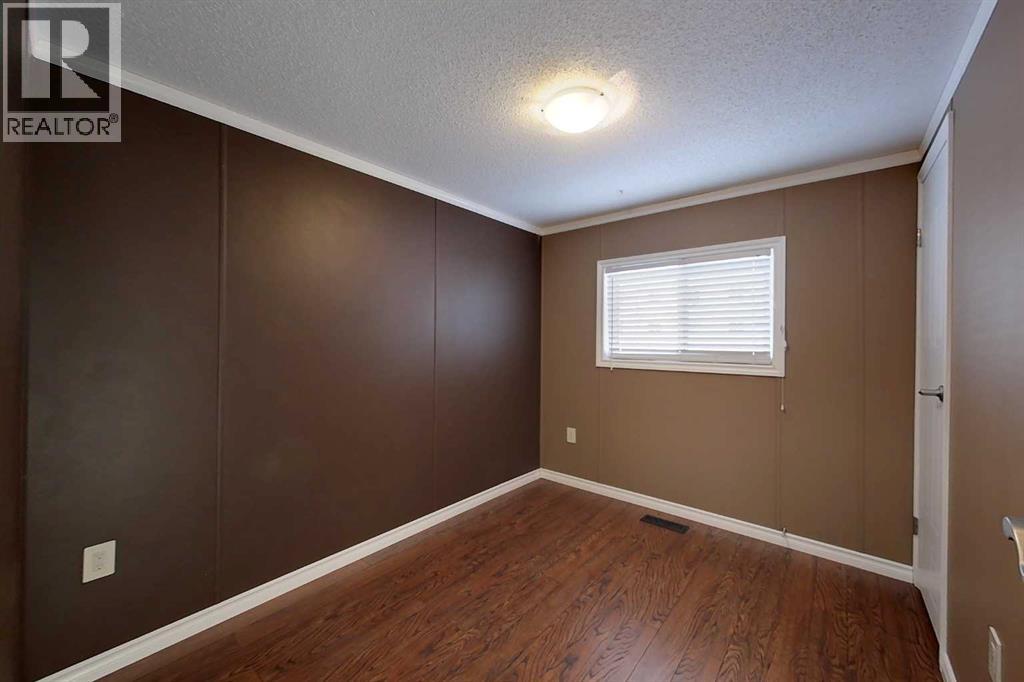 725 6 Avenue Nw, Slave Lake, Alberta  T0G 2A1 - Photo 11 - A2275498