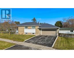 491 WARMINISTER DRIVE, Oakville, Ontario