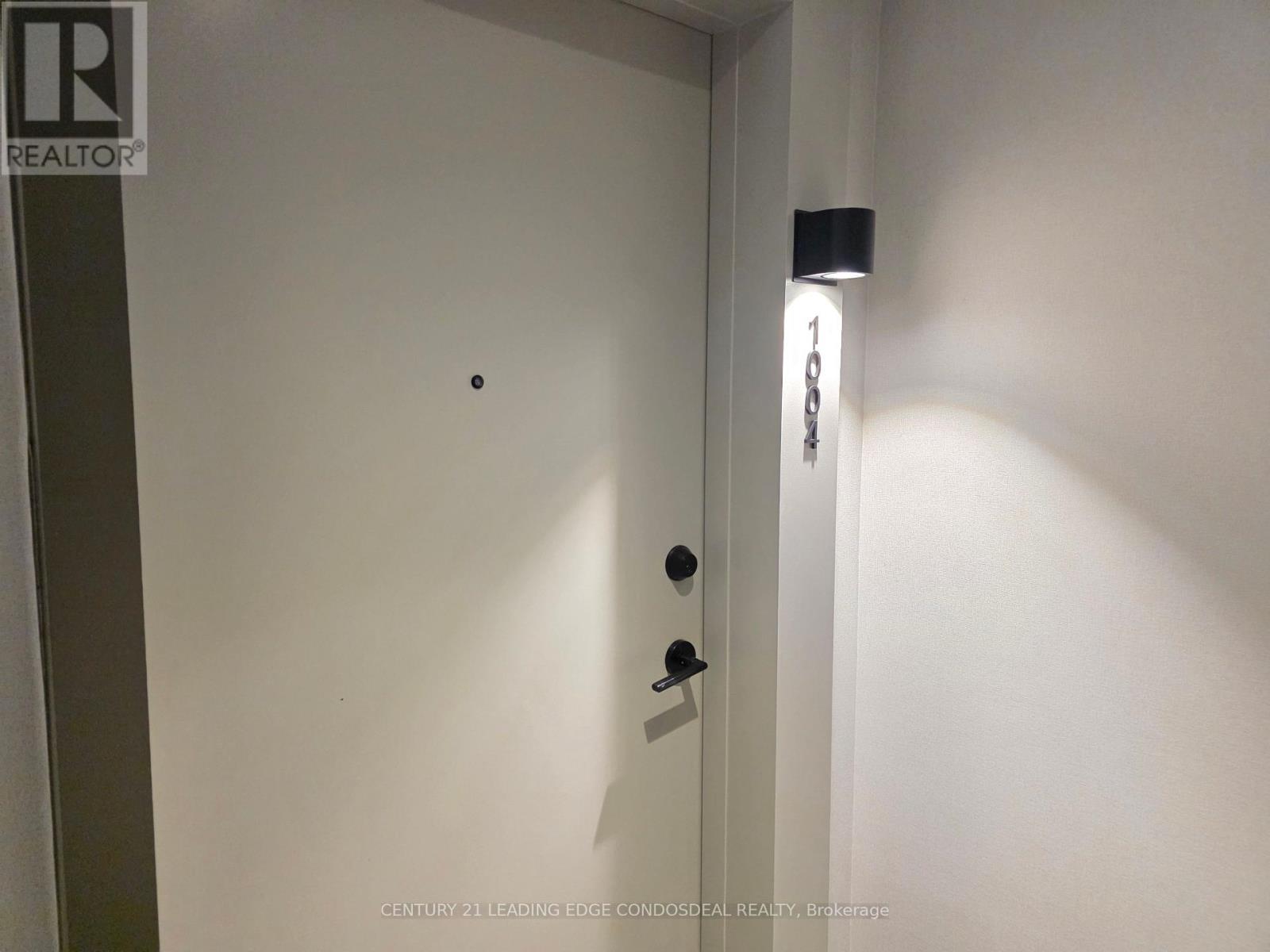 1004 - 8020 Derry Road, Milton, Ontario  L9T 9N7 - Photo 2 - W12681024