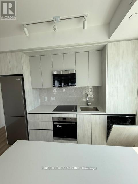 1403 - 2485 Eglinton Avenue, Mississauga, Ontario  L5M 2T1 - Photo 16 - W12681042