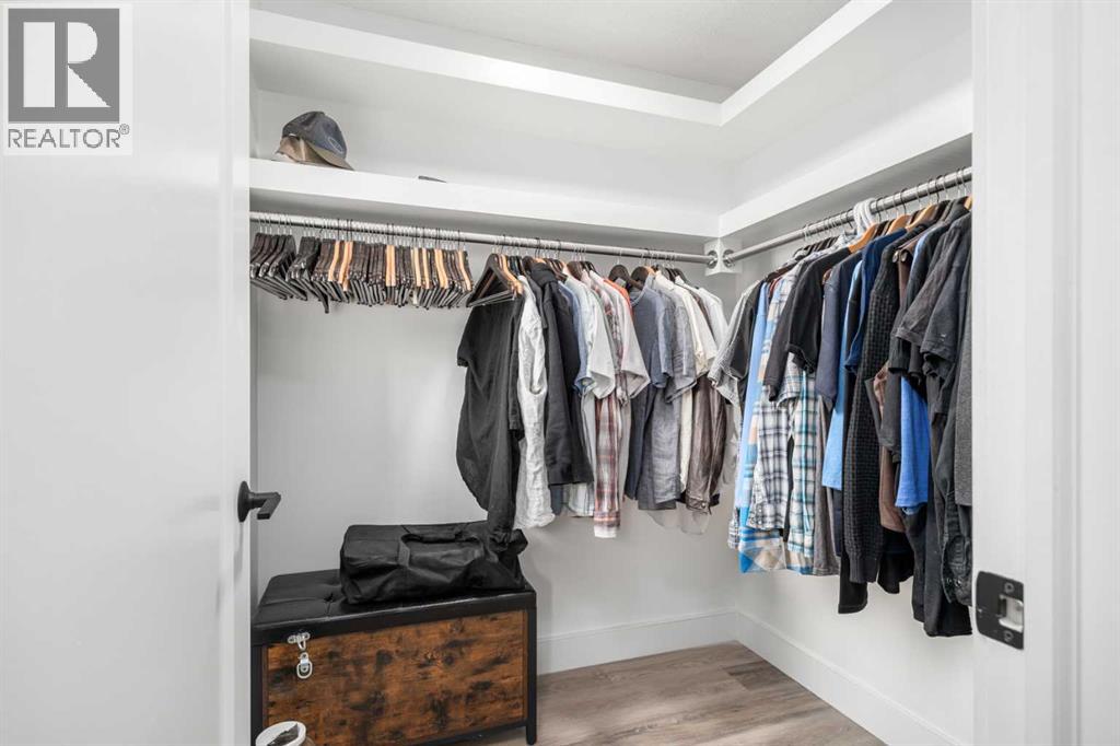 18 Cimarron Grove Bay, Okotoks, Alberta  T1S 2H3 - Photo 26 - A2270676