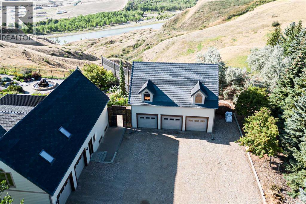 100007 Range Road 220, Diamond City, Alberta  T0K 0T0 - Photo 38 - A2277182