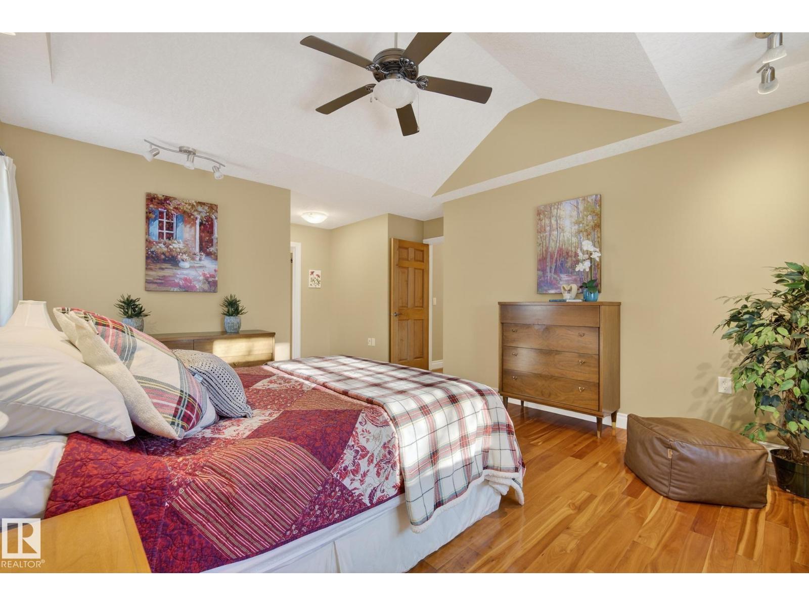 9302 93 St Nw, Edmonton, Alberta  T6C 3T8 - Photo 32 - E4469548