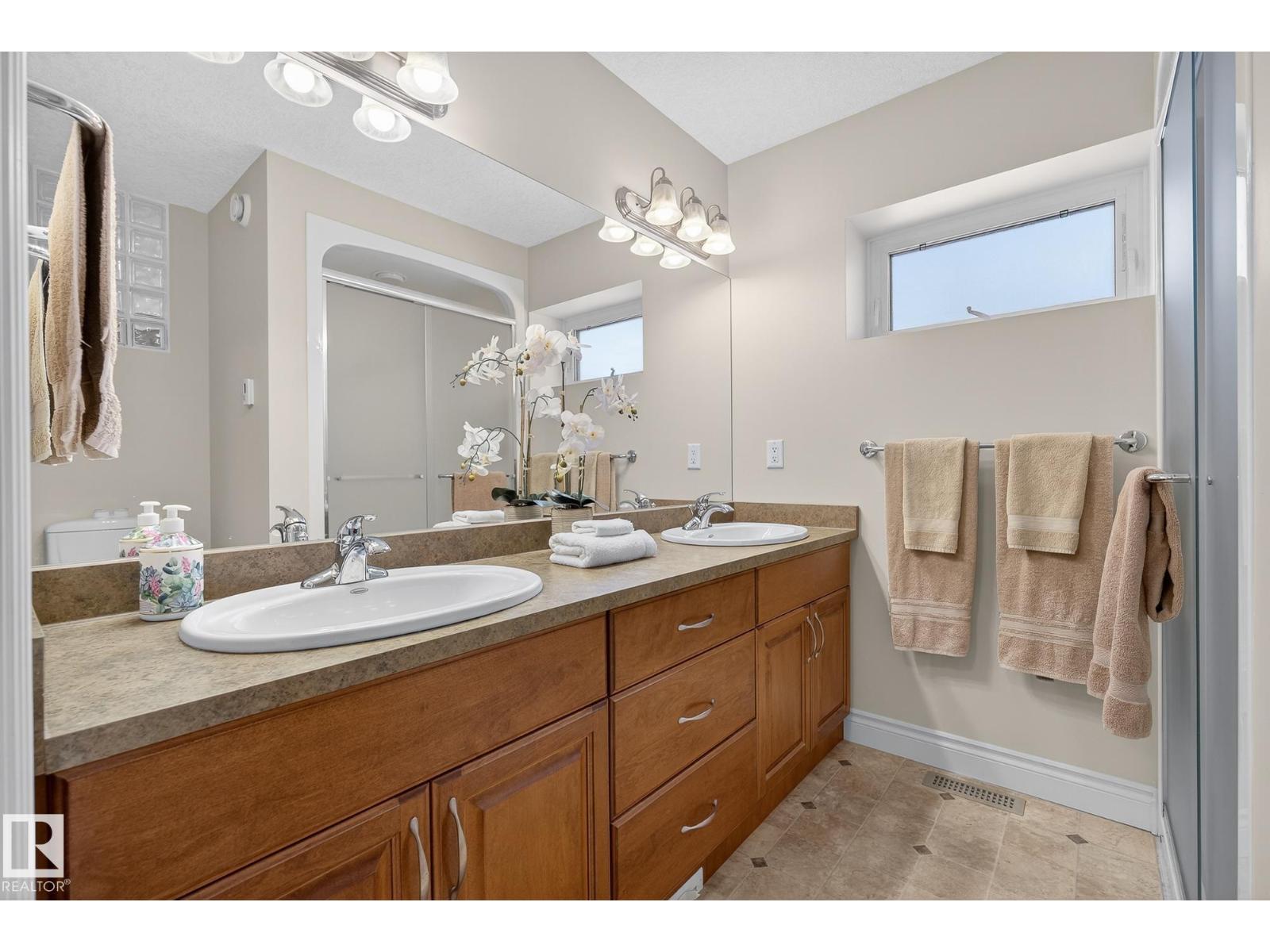 9302 93 St Nw, Edmonton, Alberta  T6C 3T8 - Photo 33 - E4469548