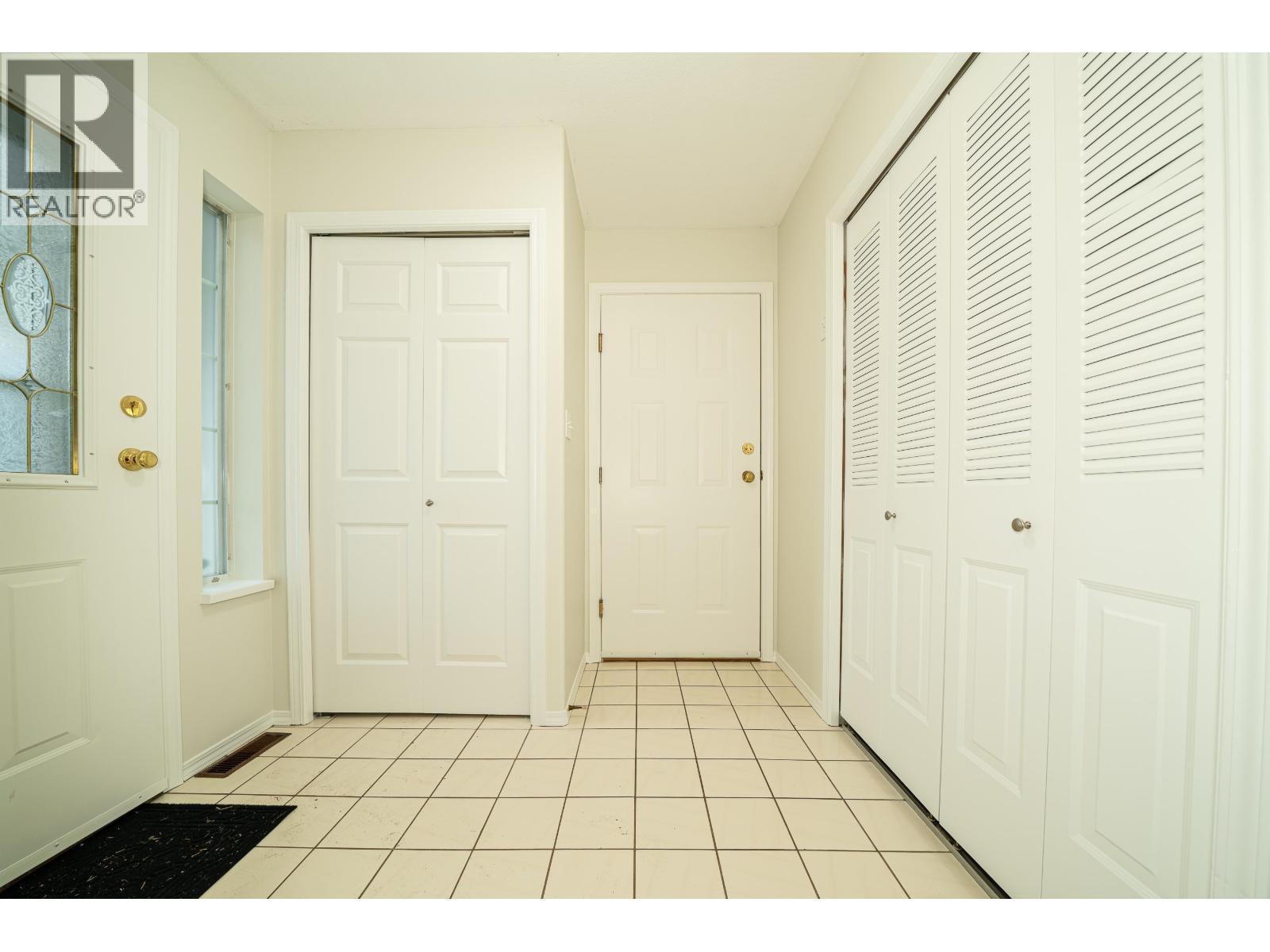 11484 207 Street, Maple Ridge, British Columbia  V2X 1X1 - Photo 14 - R3072563