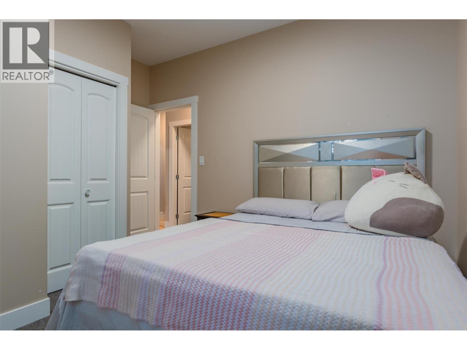 892 Waterloo Road, Castlegar, British Columbia  V1N 4K8 - Photo 27 - 10371118