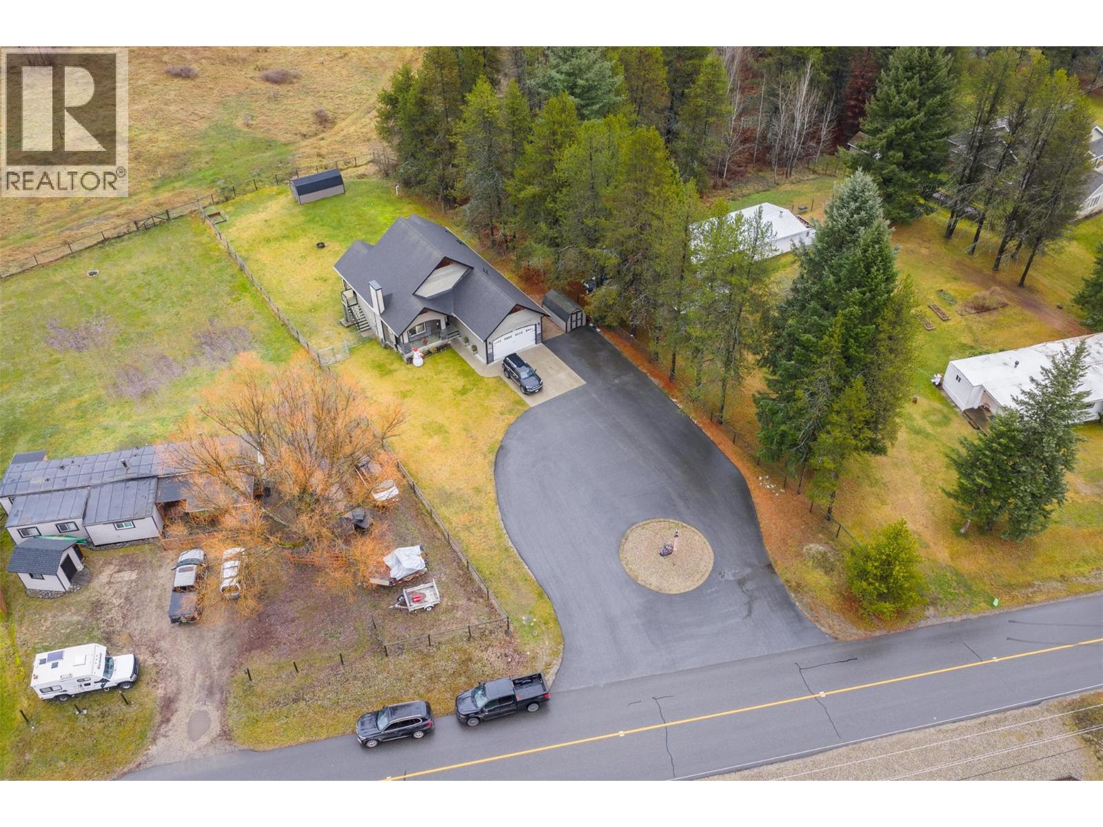 892 Waterloo Road, Castlegar, British Columbia  V1N 4K8 - Photo 56 - 10371118