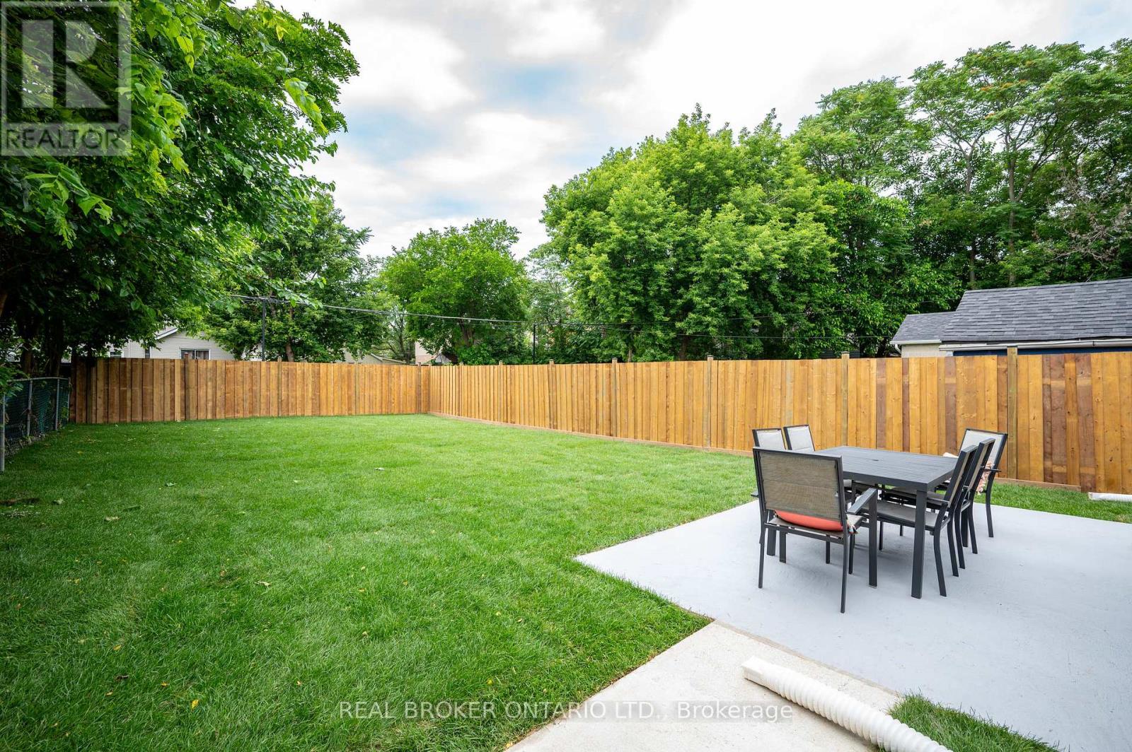 50 Pearl Street, Brantford, Ontario  N3T 3N6 - Photo 41 - X12680928