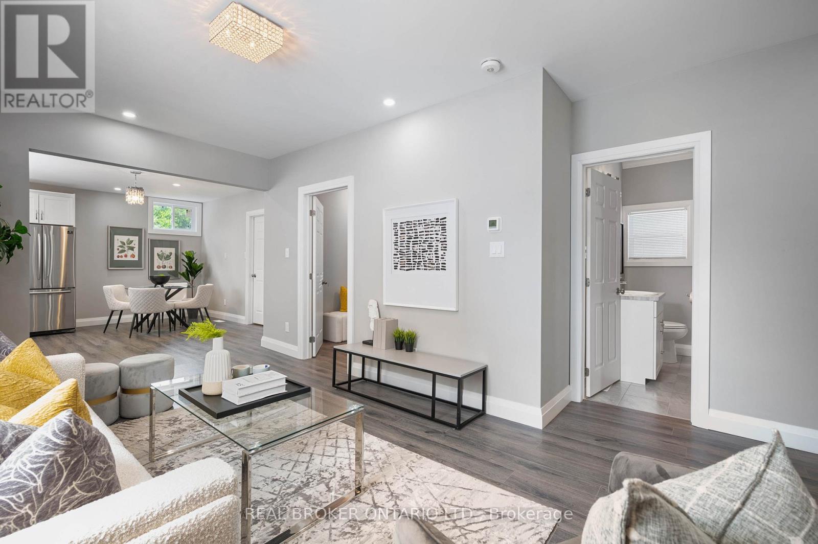 50 Pearl Street, Brantford, Ontario  N3T 3N6 - Photo 5 - X12680928