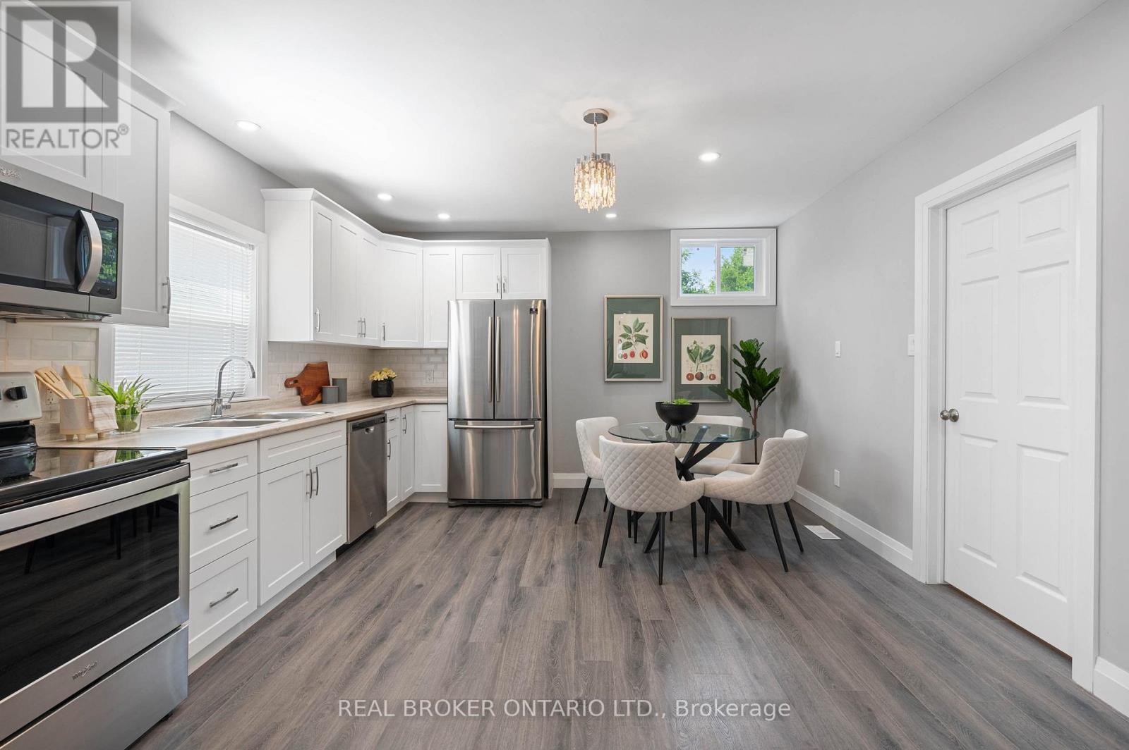 50 Pearl Street, Brantford, Ontario  N3T 3N6 - Photo 9 - X12680928