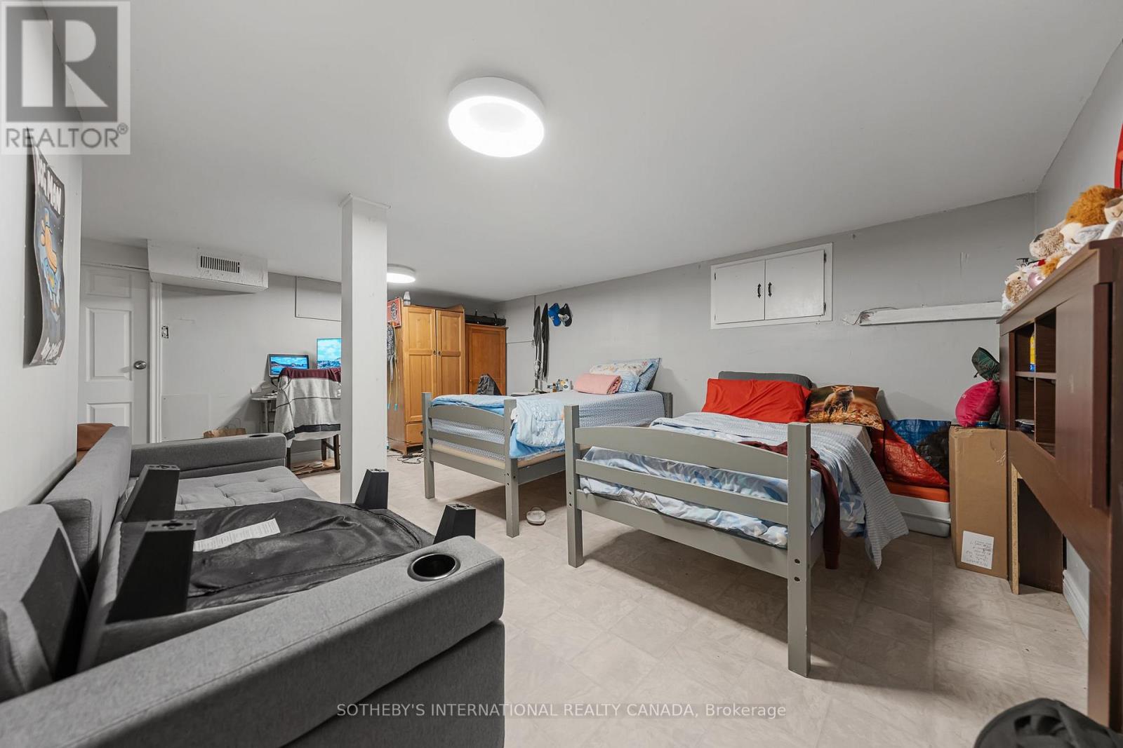 15 Grantham Avenue, Cambridge, Ontario  N1R 4V3 - Photo 27 - X12680970