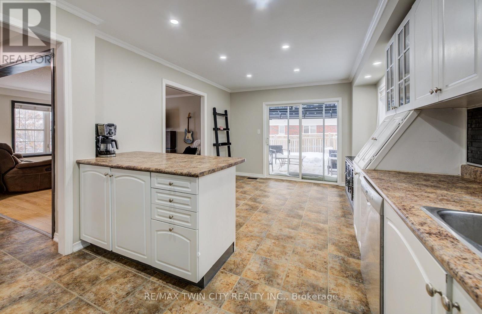 51 Shields Street, Woolwich, Ontario  N0B 1M0 - Photo 20 - X12665630