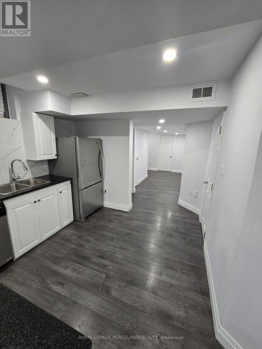 1236 Atkins Drive, Newmarket, Ontario  L3X 0C3 - Photo 17 - N12530496