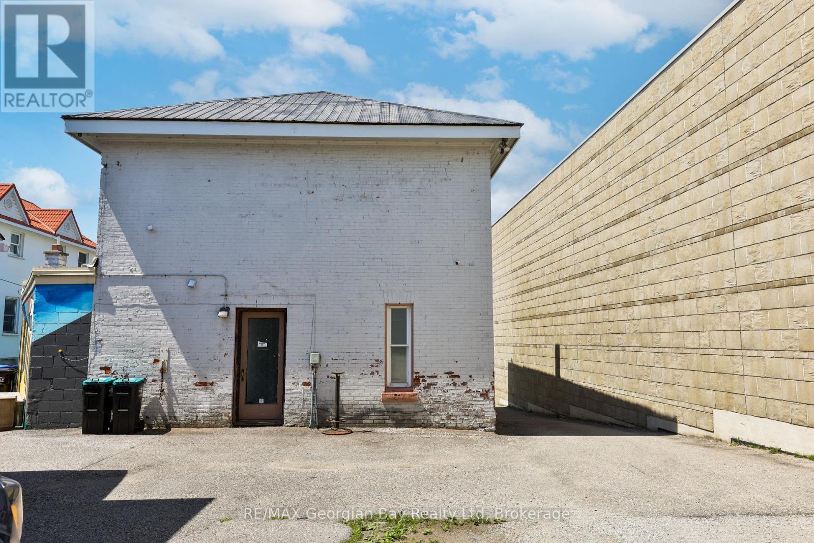 337 King Street, Midland, Ontario  L4R 3M7 - Photo 14 - S12681110